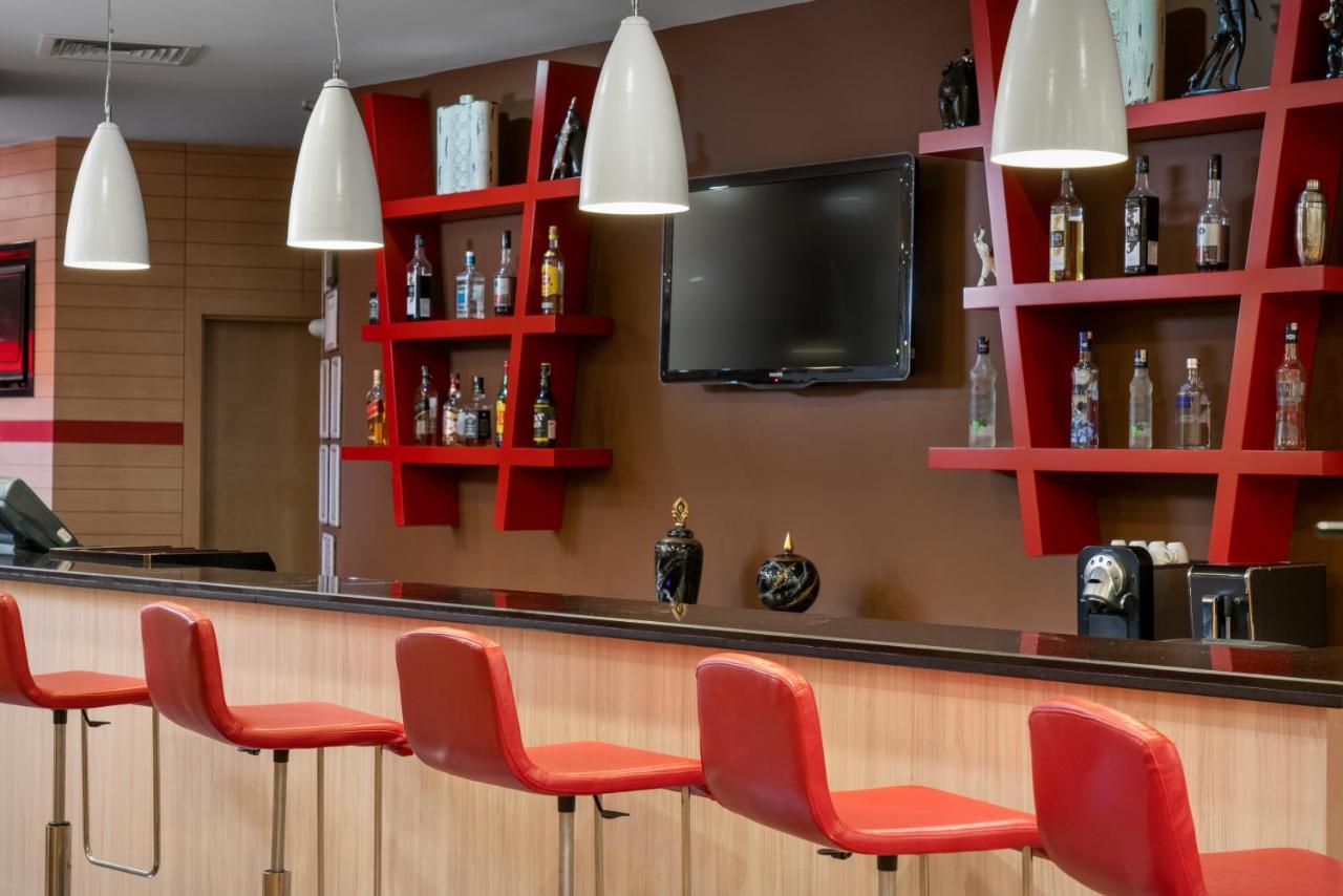 Ibis Adana Hotel Eksteriør billede