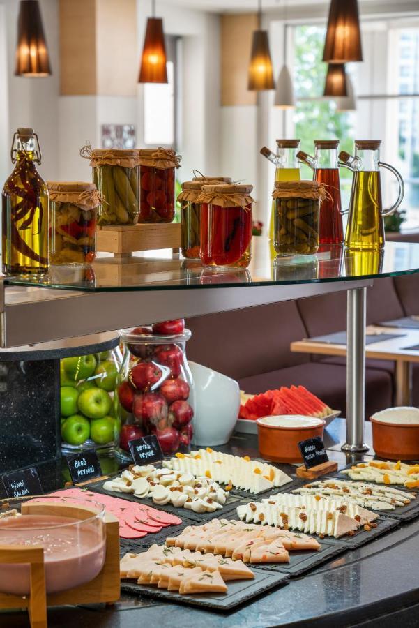 Ibis Adana Hotel Eksteriør billede