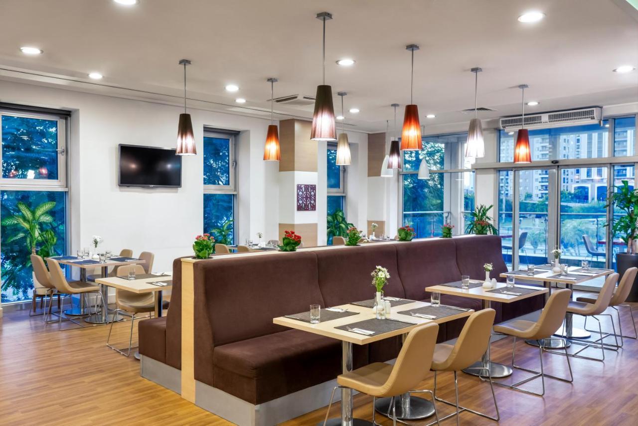 Ibis Adana Hotel Eksteriør billede