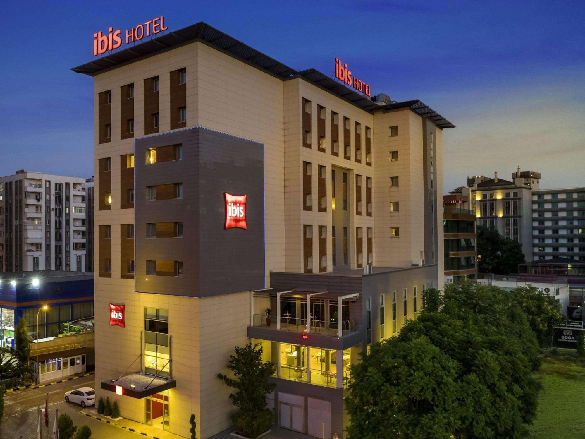 Ibis Adana Hotel Eksteriør billede