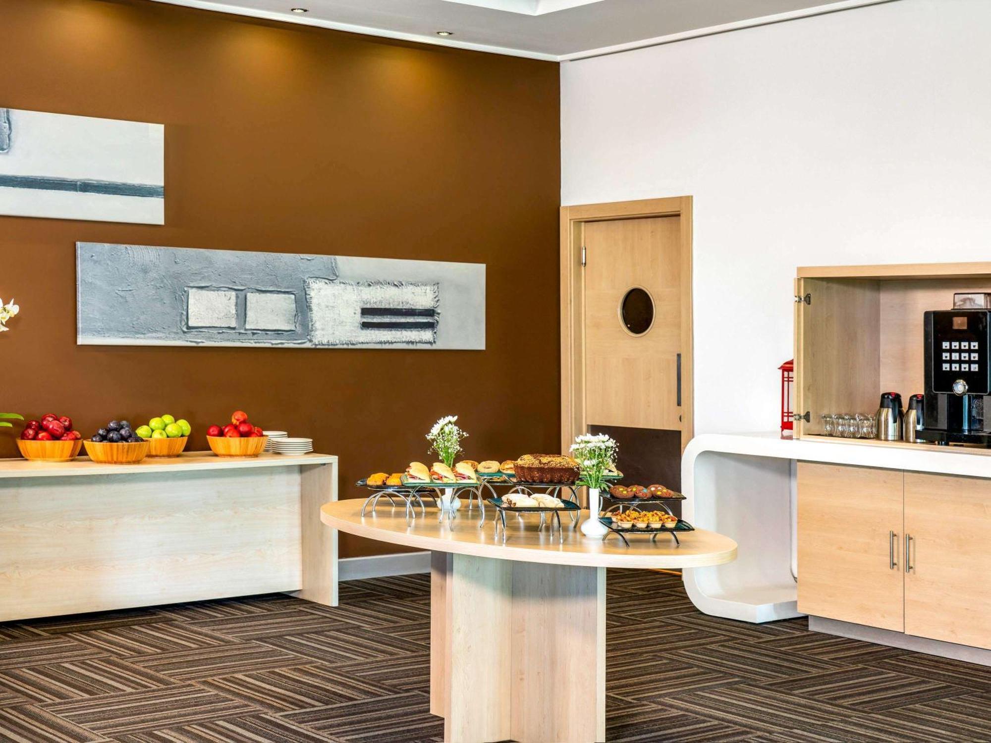 Ibis Adana Hotel Eksteriør billede