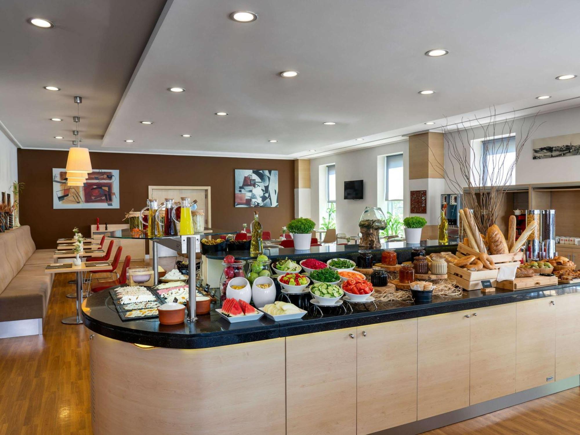 Ibis Adana Hotel Eksteriør billede
