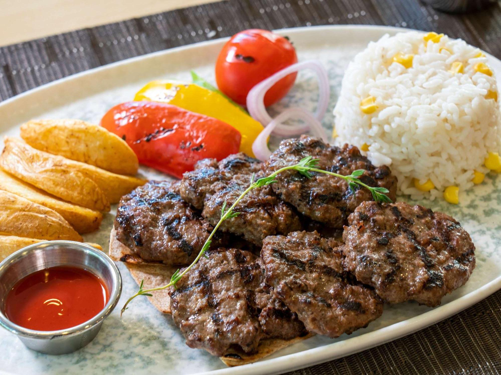 Ibis Adana Hotel Eksteriør billede