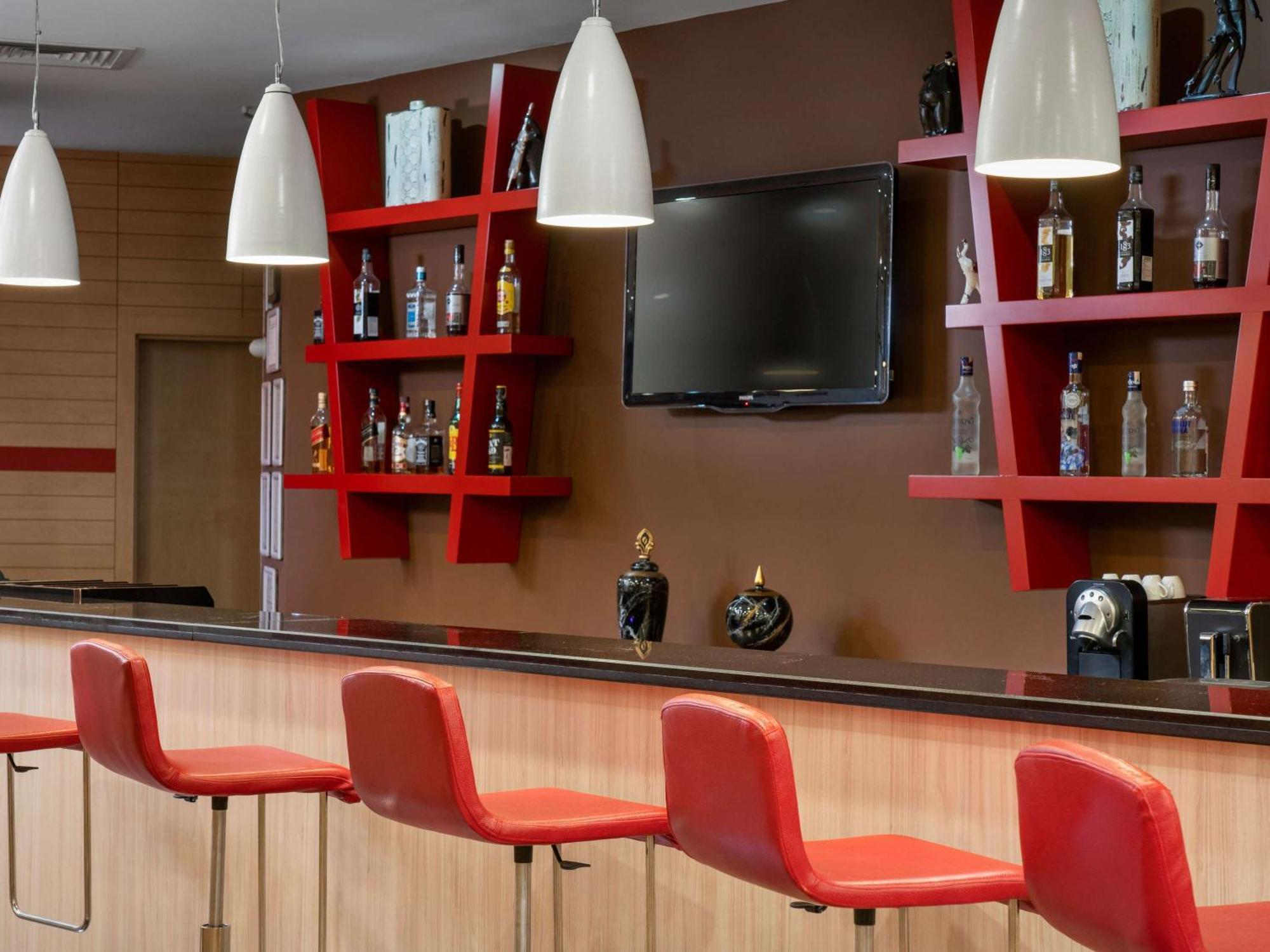 Ibis Adana Hotel Eksteriør billede
