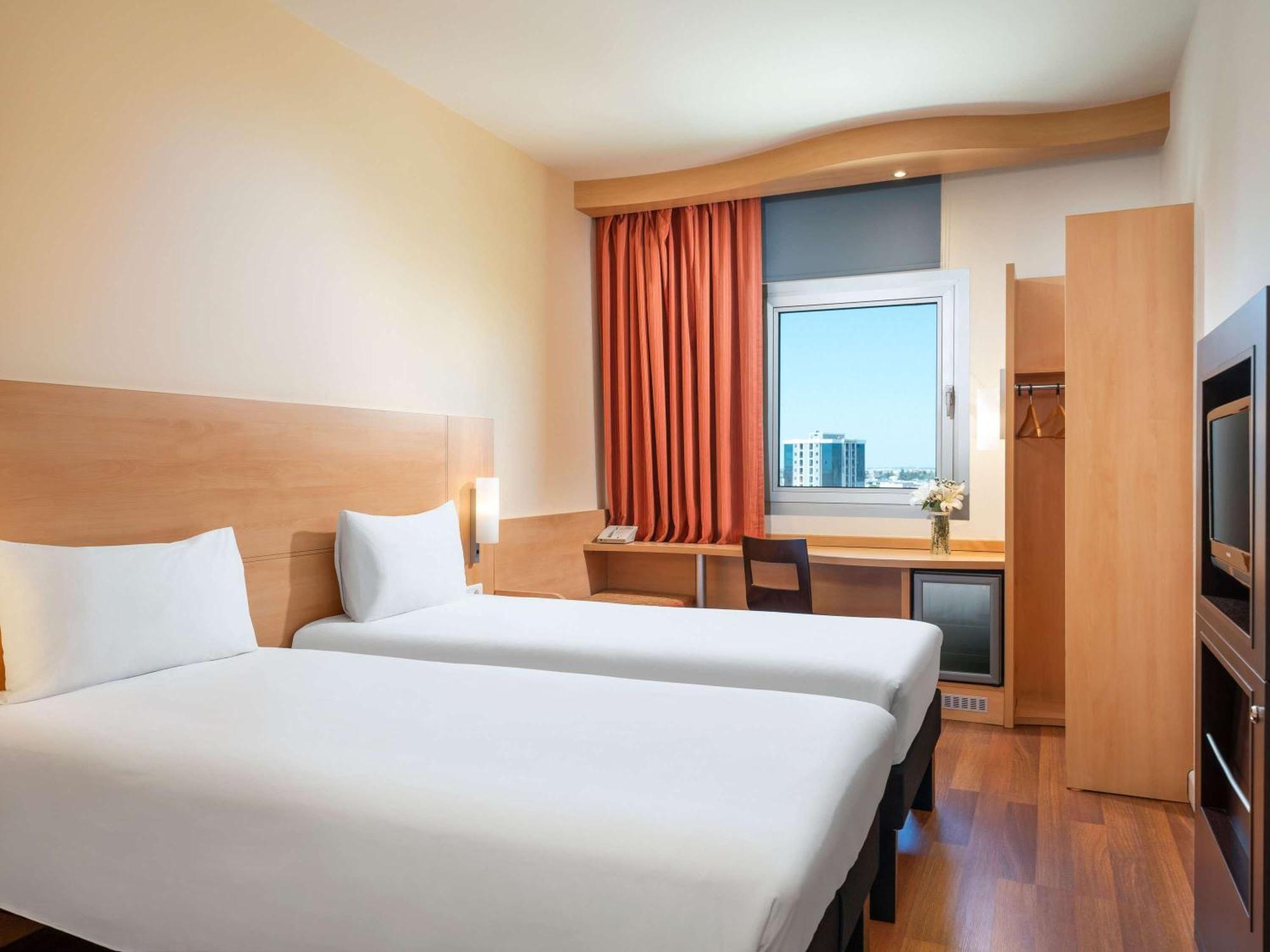 Ibis Adana Hotel Eksteriør billede