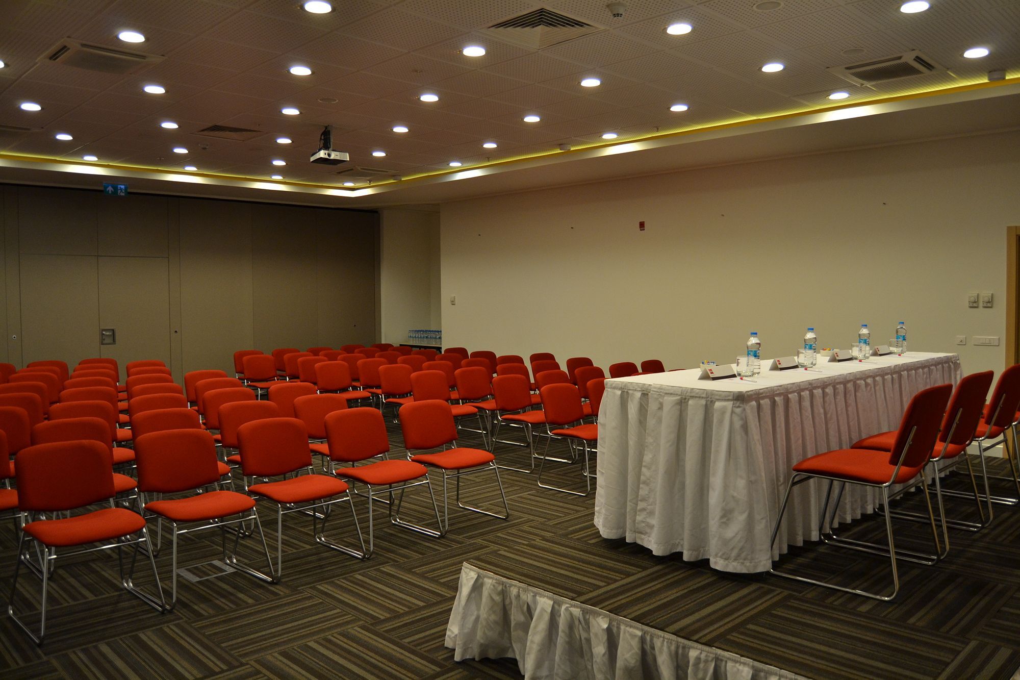 Ibis Adana Hotel Eksteriør billede